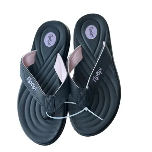 Floopi women’s Pearl Textured Thong Flip