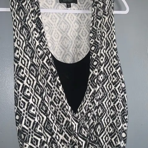 Karen Kane Black and White V-Neck Sleeveless Jumpsuit Small