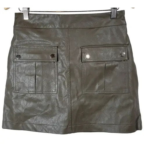 TRUTH by REPUBLIC Faux Leather Cargo Mini Skirt Moss Size 6 NWT Gray