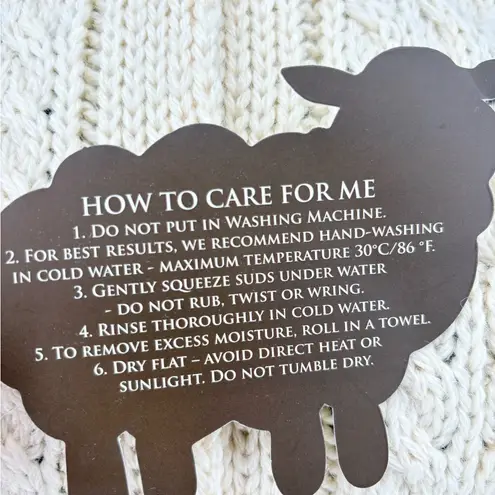 NWT Aran Sweater Market Merino Wool Aran Lumber Jacket | Sz Small | Mer White