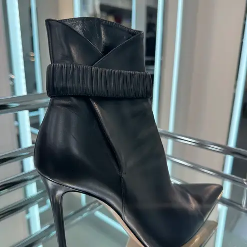 Gianvito Rossi ankle bootie