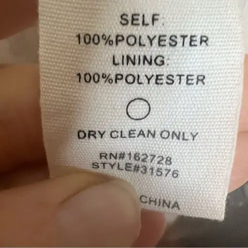 VOY Womens Lined Floral Blue White Dress Size Large Spring Summer Comfy Blue