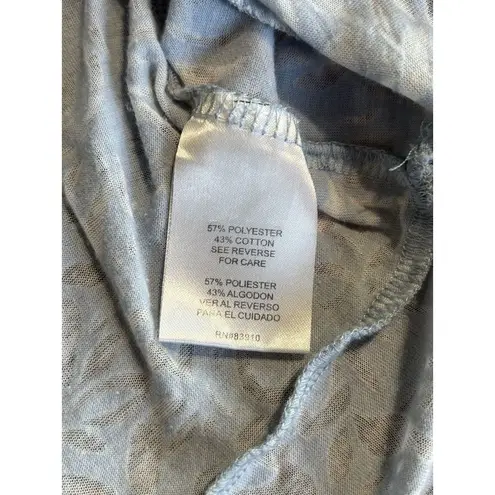 RXB Light Blue Floral Imprint Long Sleeve Shirt V Neck Size Large High/Low
