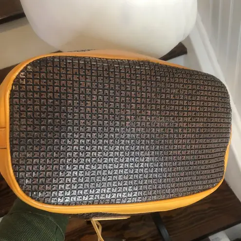 TED LAPIDUS Paris Leather Drawstring Bucket Tote Crossbody Strap Shoulder Bag