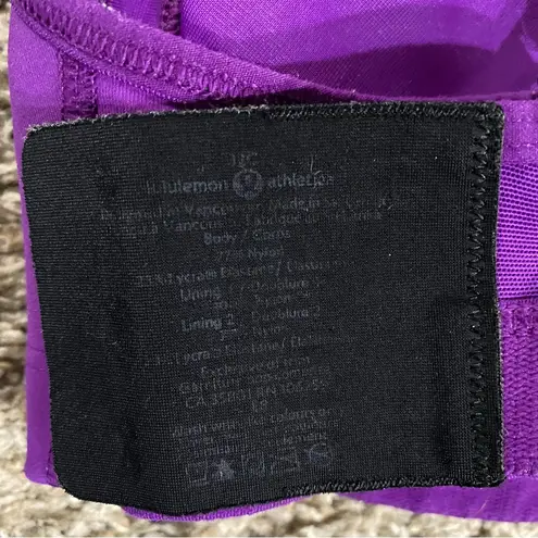 Lululemon  Ta Ta Tamer lll Tender Violet Activewear Sports Bra Size 32C