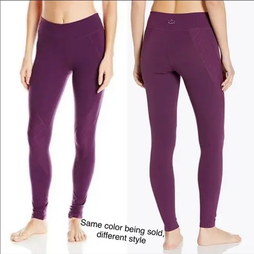 Beyond Yoga Purple quilted ankle zip leggings size S small Revolve Carbon38