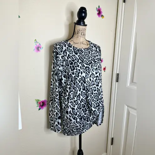 JODIFL NTM: Animal Leopard Print Light Gray & Black Long Sleeve Top Sz L