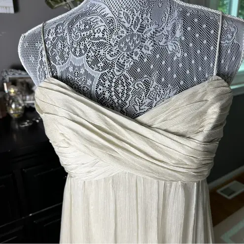 Amsale 100% Silk Empire Waist Maxi Dress Beige Wedding Guest 2 – Quiet Luxury