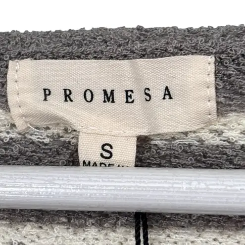Prómesa Promesa Gray Soft White Striped Oversized Sweater Size Small NWT Womens