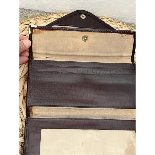 Vintage Embossed Crocodile Maroon Brown Snap Lock Flap Leather Clutch Wallet