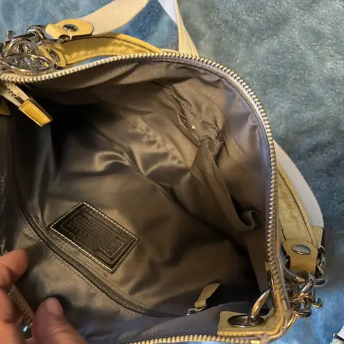 Coach  Poppy yellow leather Cream Shoulder and adjustable strap