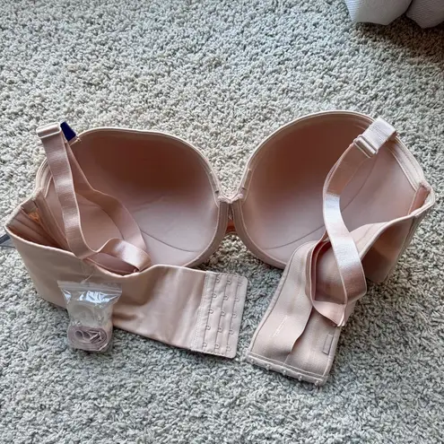 Catherines Strapless Multi Way Bra 46D Nude Halter Racerback Tan Size undefined