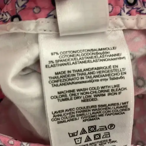 Brooks Brothers  346 Pink and Blue Women’s Shorts Size 14