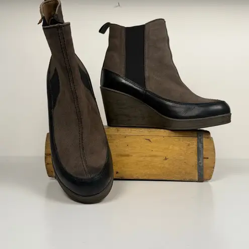 Cubanas Brown Suede Wedge Booties | Euro Streetwear Vibe | Festival Size 9