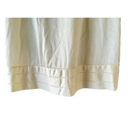 VTG half slip Skirt SILKY SATIN SHEEN Embroidered Sz M fairy USA Tan Size M