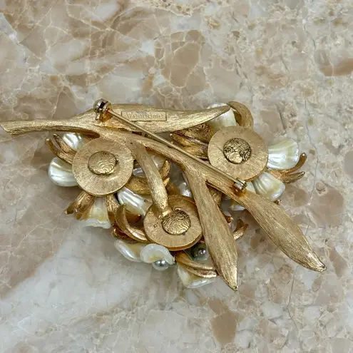 Vendome Vintage Signed Gold Tone Faux Mother of Pearl and Pearl Flowers Brooch