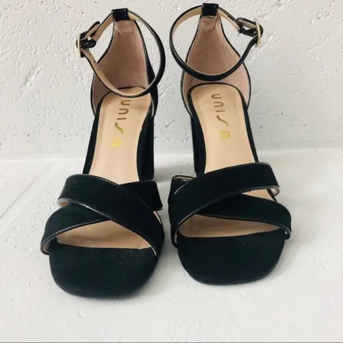 Unisa  Sandals Rexxa Black Suede Ankle Strap Block Heel Size 8.5M