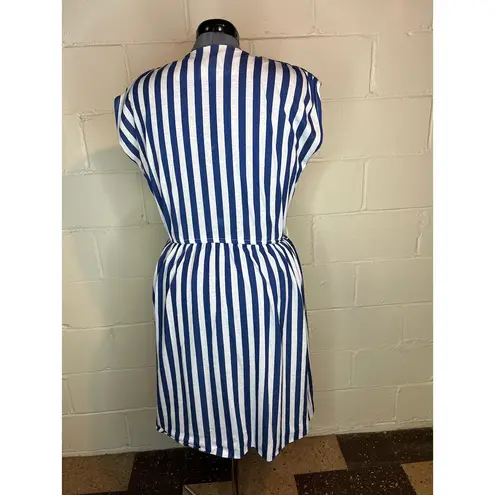 Leslie Fay dress knit striped blue white