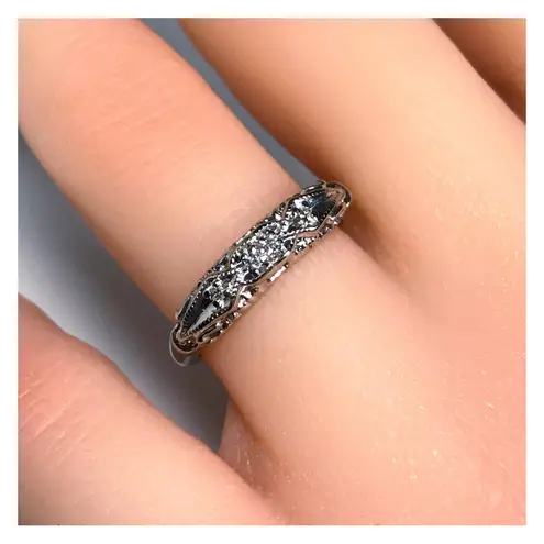 14KT ART DECO STYLE SOLID WHITE GOLD MID CENTURY MODERN 5 DIAMOND BAND RING