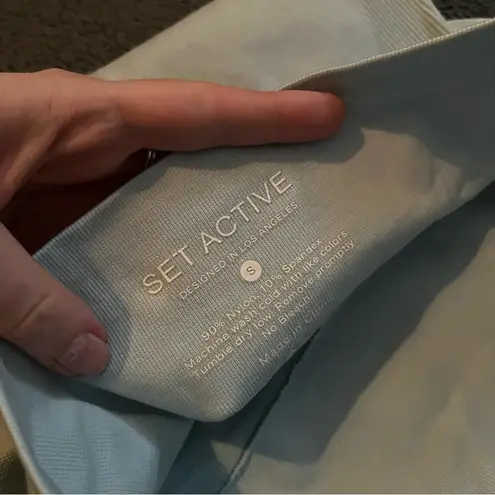 Set Active  light blue seamless bike shorts size small - Image 3