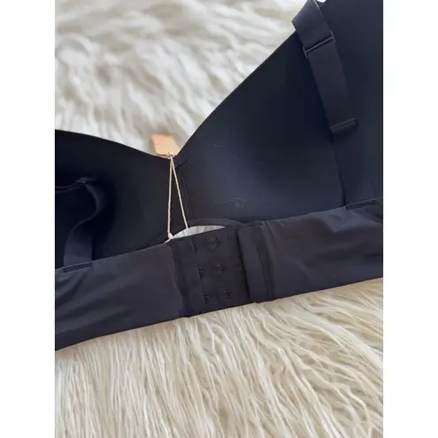 SKIMS Wireless Form Push Up Plunge Bra Onyx Size 42D