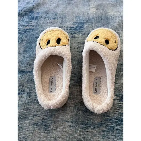 Luna Mellow Luxe Cream Yellow Smiley Happy Face House Slippers Women's XS 4