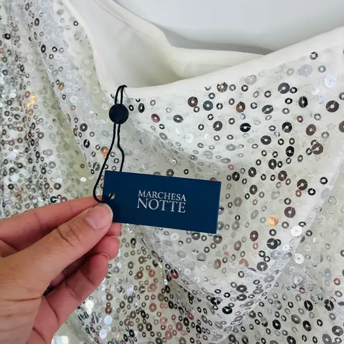 NEW Marchesa Notte Sequin One