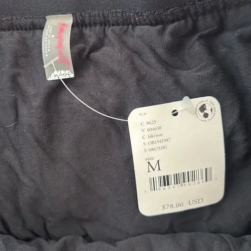Free people FP movement on deck skort sz M nwt Black Size M