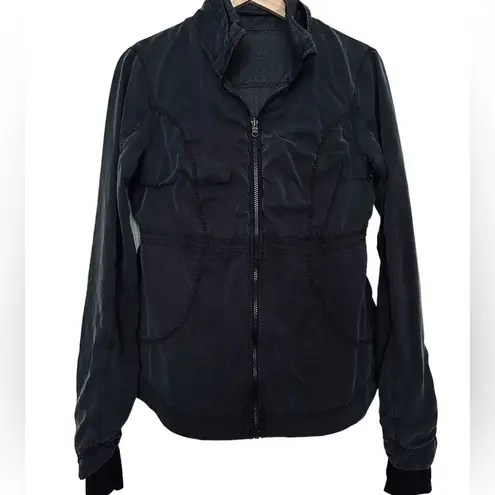 Lululemon  Inner Peace Reversible Athletic Jacket Size 6 Gray