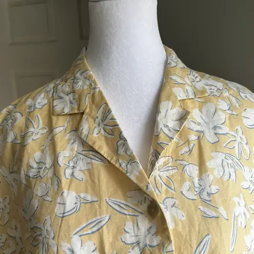 Uniqlo Yellow Floral  Button-Up Top Linen Blend Feminine Beachy Tropical Large