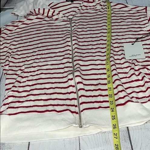 Hye Park and Lune Soft & Comfy Zippered Hooded Sweatshirt