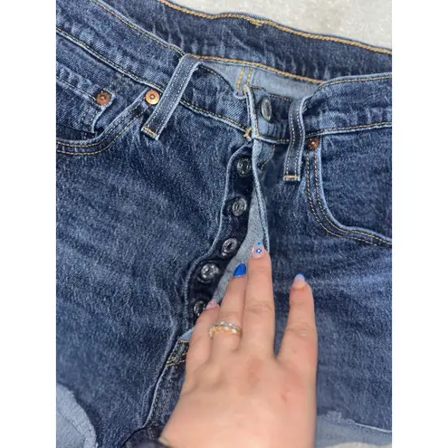 Levi's  Shorts Womens 31 501 Button‎ Fly Cut Off Distressed Denim Fray