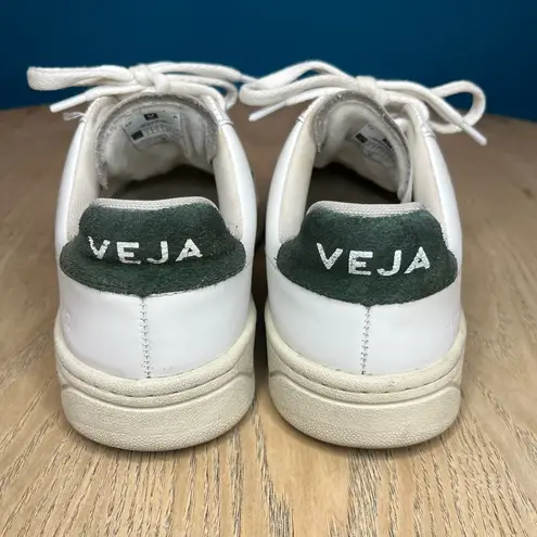 VEJA  Women’s V-12 White Green Leather Sneakers Lace Up Causal Shoes Size 6