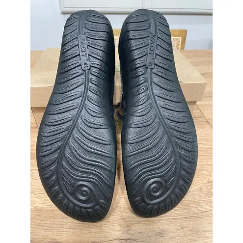 Naot Kirei Mary Jane Black Suede Leather Combo Size 10/11 US 41 EU NIB Versatile