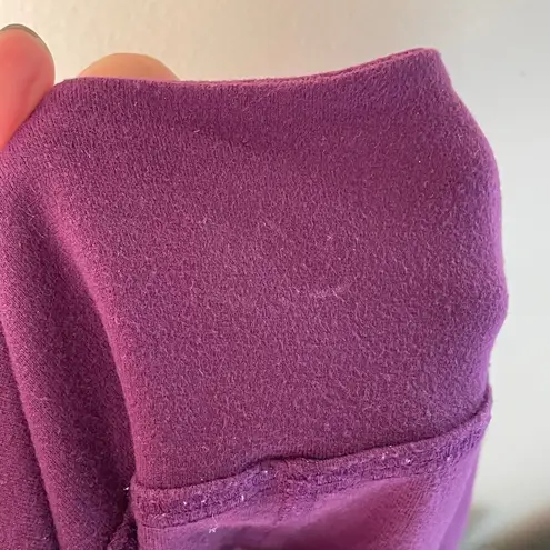 Beyond Yoga Purple quilted ankle zip leggings size S small Revolve Carbon38