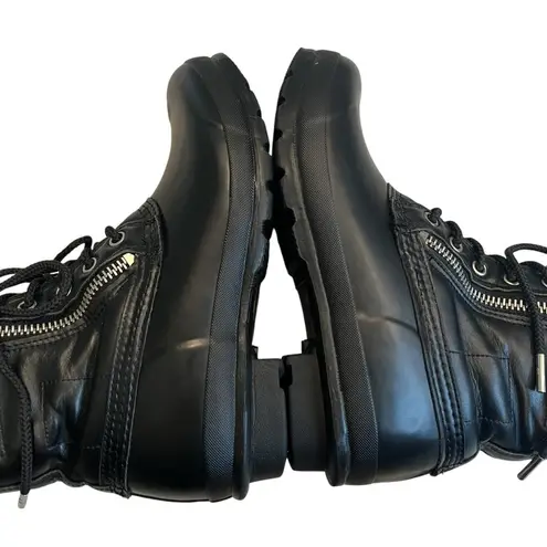 Hunter  Kerrera Leather And Rubber Duck Boots in Black, Sz 8 women’s