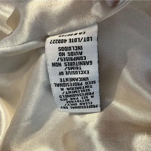 Monique Lhuillier ML Black Bell Swirl Lace Dress size 0 Fit & Flare Cocktail