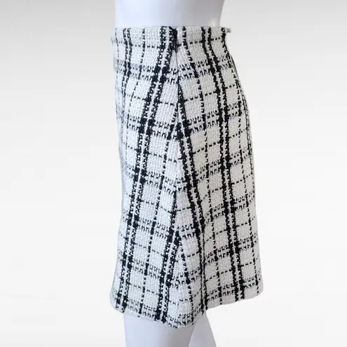 Pink Lily My Secret's Out White & Black  Plaid Tweed Mini Skirt Size Medium