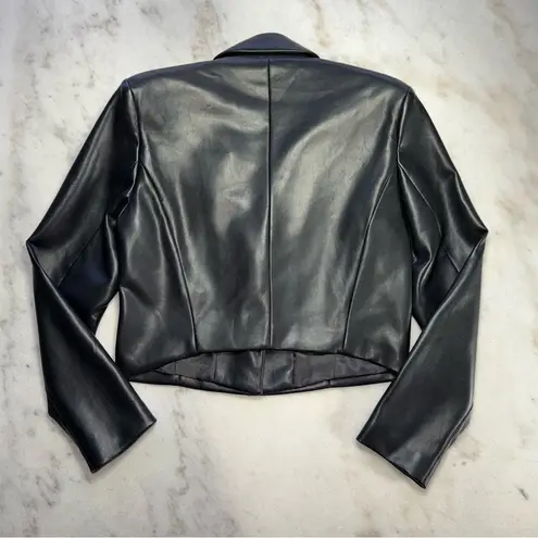 Abercrombie & Fitch  Womens Medium Black Faux Leather Cropped Blazer Jacket EUC