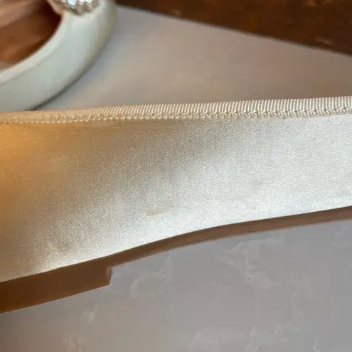 Badgley Mischka Ivory Embellished Bianca Ballet Flats