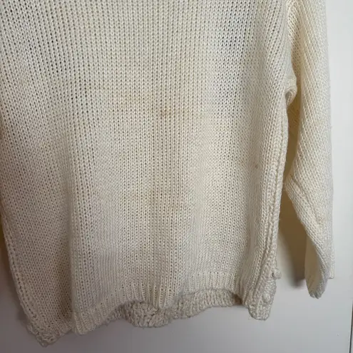 Emerald Isle VTG Women's Cream Sweater with Floral Embroidery Medium