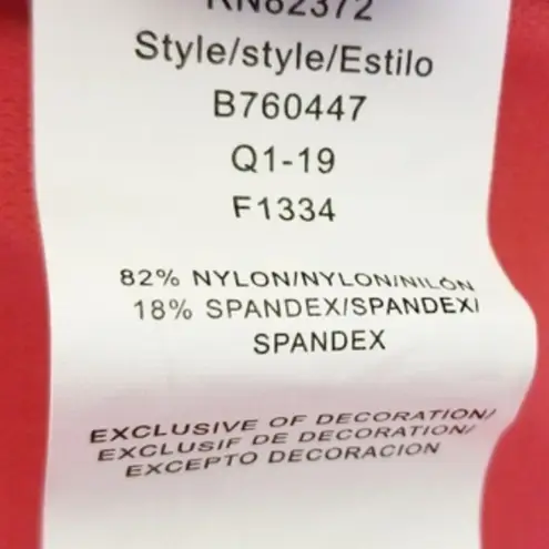 Island Escape Ditzy Daze Pink Floral Tankini Top Small Black Size 4