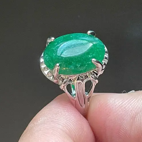 S925 silver green jade ring size 7.5