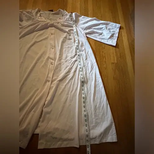 Shadowline Light Pink Rose Short Robe, OS Size undefined