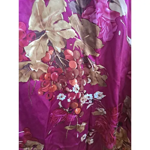 Starington Silk Floral Print Button