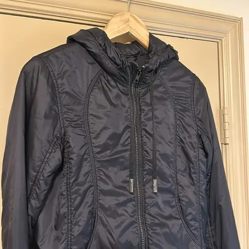 Lululemon  Jacket Hooded Black 4