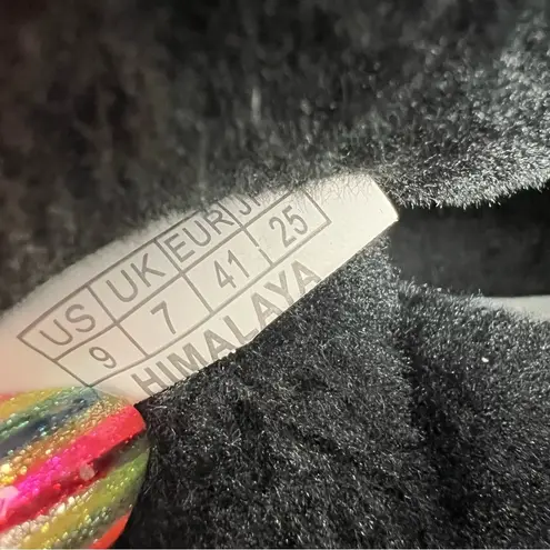 Avalanche Women's Himalaya Lace-up Cold Weather Bootie 9M Black