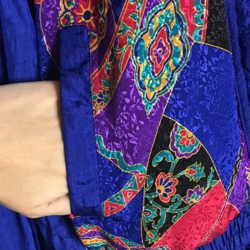 Casual isle nylon windbreaker bright colored print jacket size small Blue - Image 6