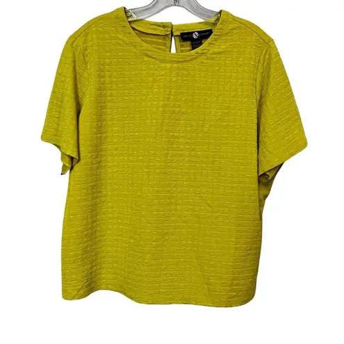 Ashley Stewart Women's 2XL Yellow Textured Short Sleeve Blouse Career Boxy Fit