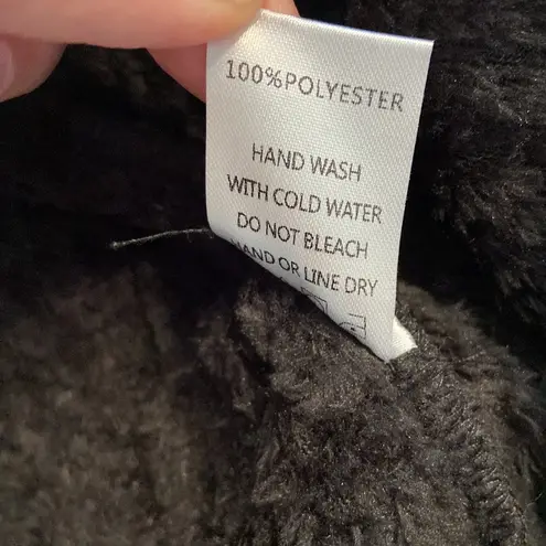 1.4.3. Story by Line Up Black and Gold Teddy Jacket size S length 20” bust 34”